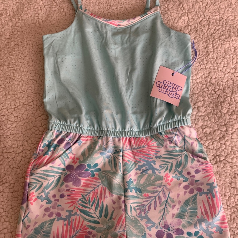 Brand New kids spaghetti strap romper